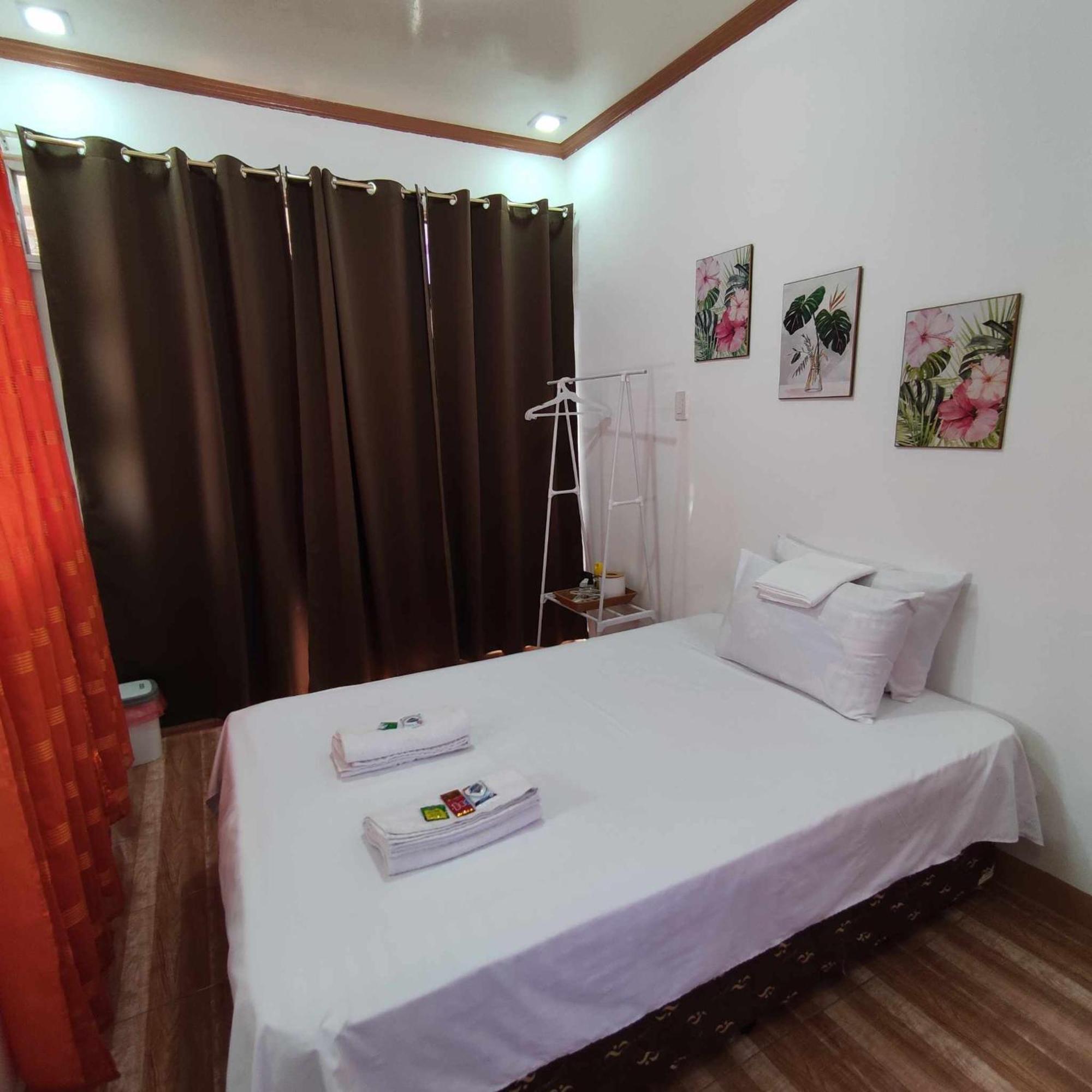 Zia Homestay Burgos  Zimmer foto
